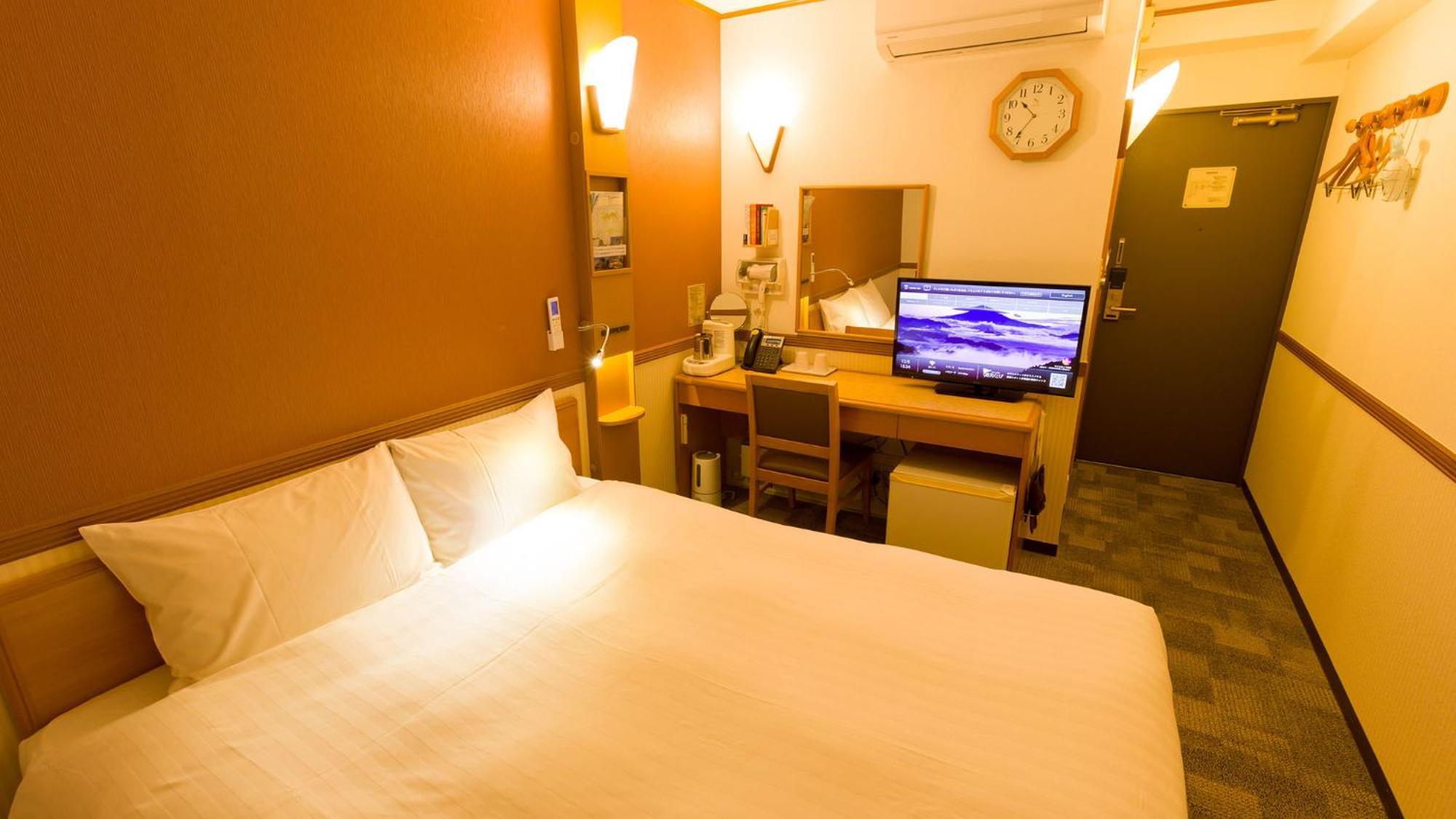 Toyoko Inn Takasaki Eki Nishi Guchi No 2 客房 照片