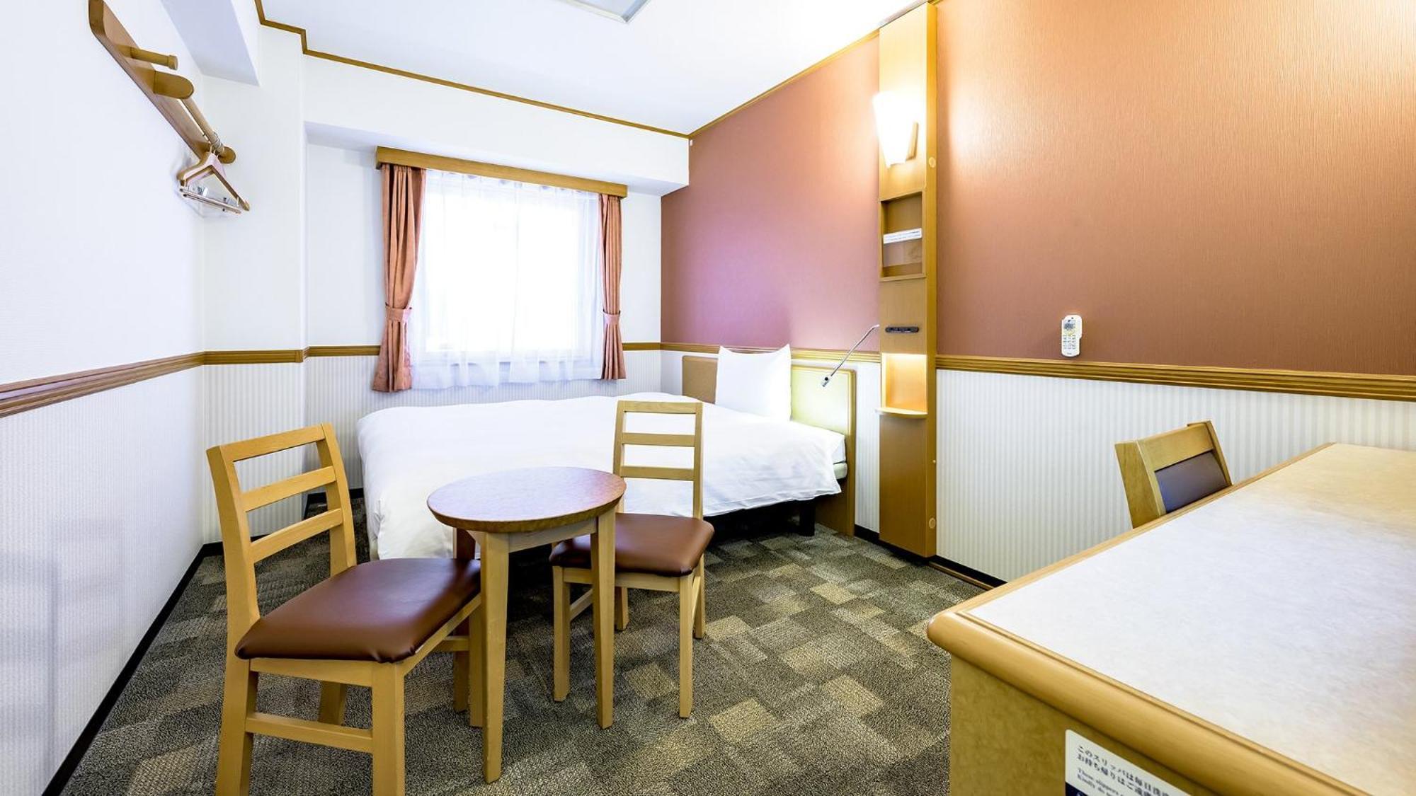 Toyoko Inn Takasaki Eki Nishi Guchi No 2 客房 照片